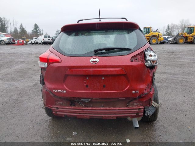 3N1CP5CU9KL529380 Nissan KICKS SR