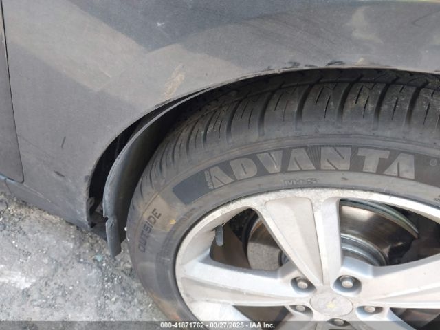 1G1PE5SB0E7106953 Chevrolet Cruze 2lt Auto