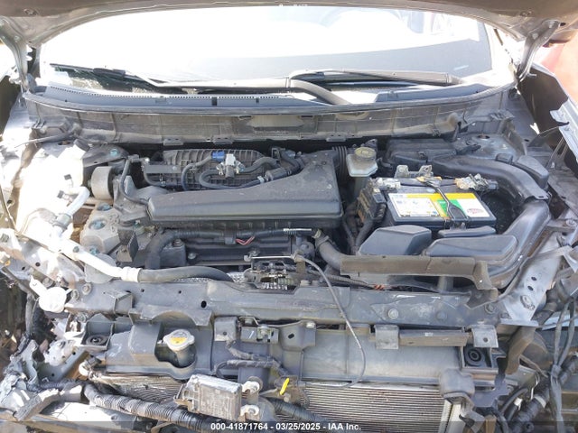 JN8AT2MT4JW486634 Nissan Rogue Sl