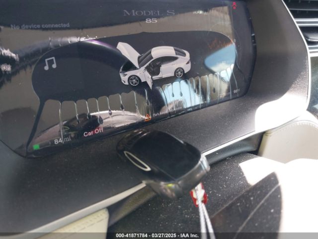 5YJSA1H10EFP56526 Tesla Model S P85