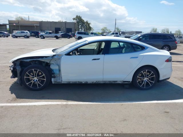 5YJSA1H10EFP56526 Tesla Model S P85