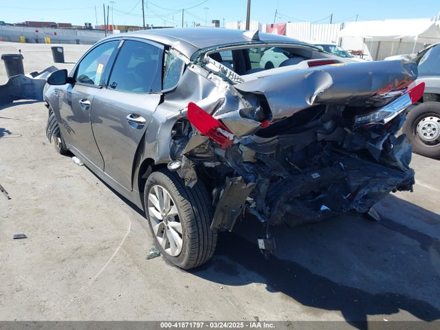 5XXGU4L37JG227461 KIA OPTIMA EX