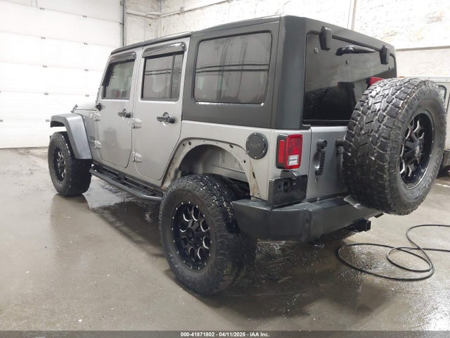 1C4BJWDG1GL106076 Jeep Wrangler Unlimited Sport