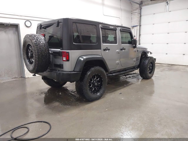 1C4BJWDG1GL106076 Jeep Wrangler Unlimited Sport