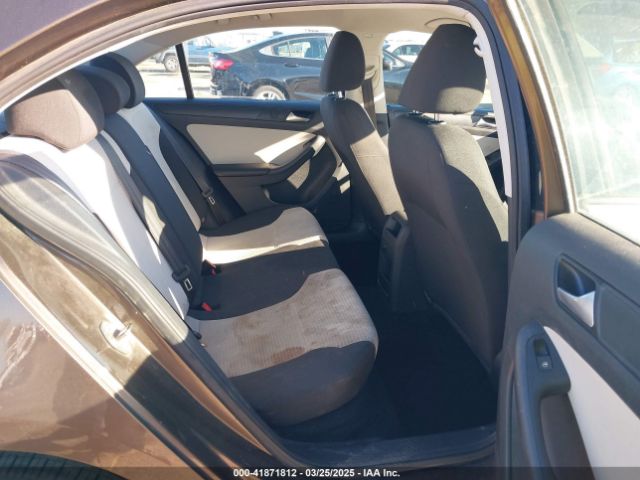 3VW1K7AJ8FM260230 Volkswagen Jetta 2.0l S