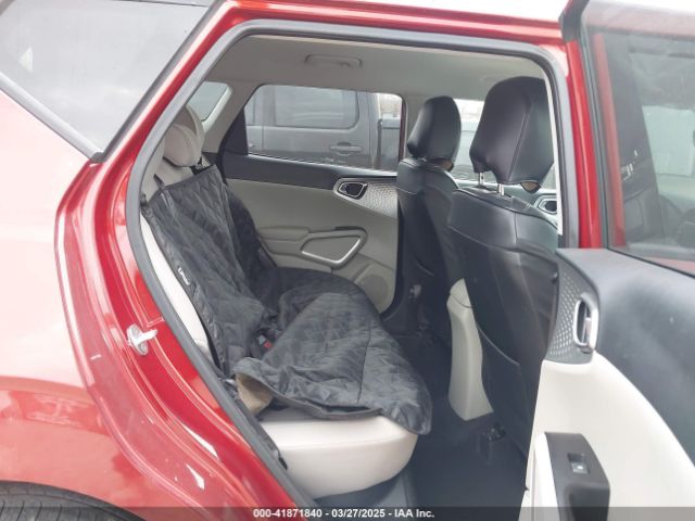 KNDJ23AU8N7836980 KIA SOUL LX