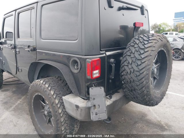1C4BJWDG0HL610412 Jeep Wrangler Unlimited Sport
