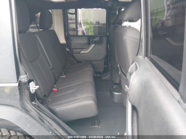 1C4BJWDG0HL610412 Jeep Wrangler Unlimited Sport