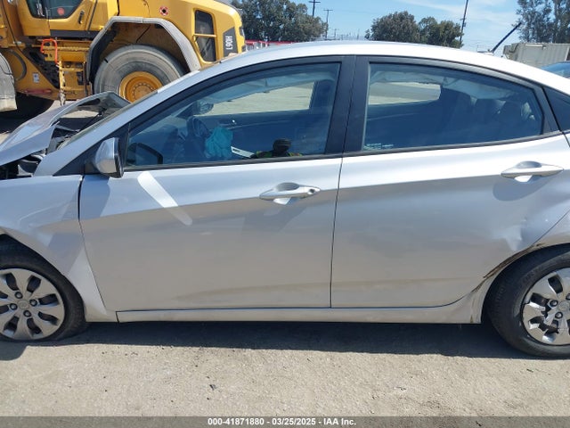 KMHCT4AE1GU965566 Hyundai ACCENT SE