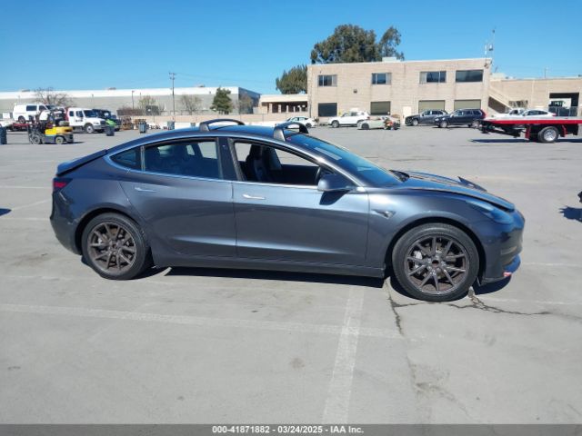 5YJ3E1EA2JF033851 Tesla MODEL 3