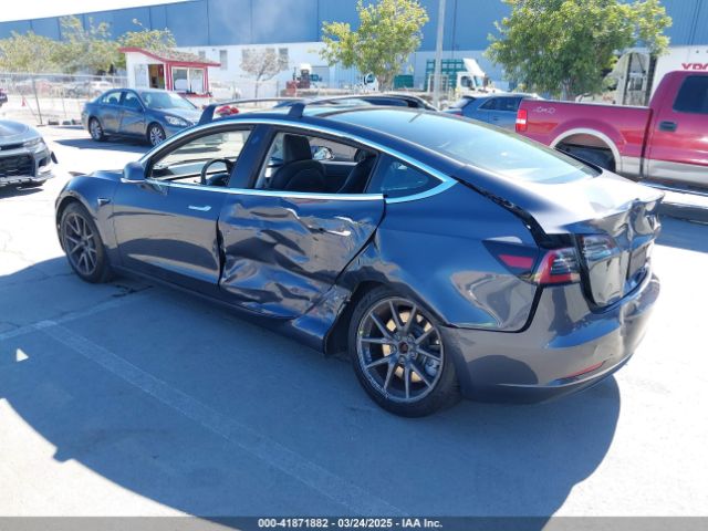 5YJ3E1EA2JF033851 Tesla MODEL 3