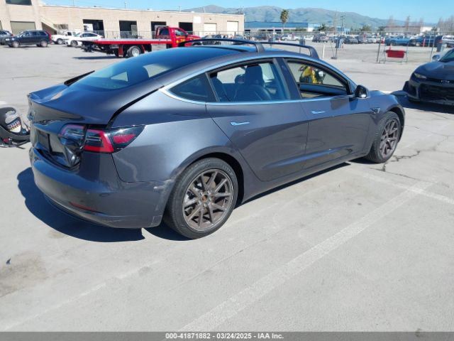 5YJ3E1EA2JF033851 Tesla MODEL 3