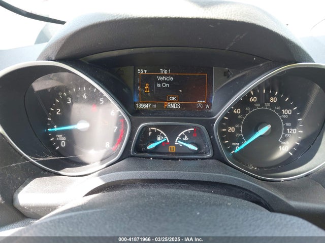 1FMCU0GDXJUA64076 Ford ESCAPE SE