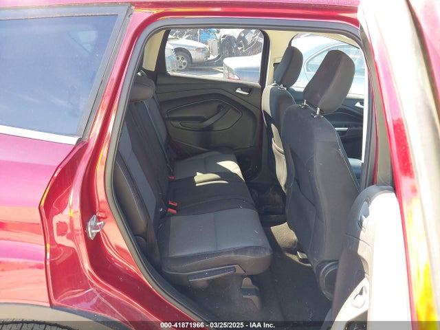1FMCU0GDXJUA64076 Ford ESCAPE SE
