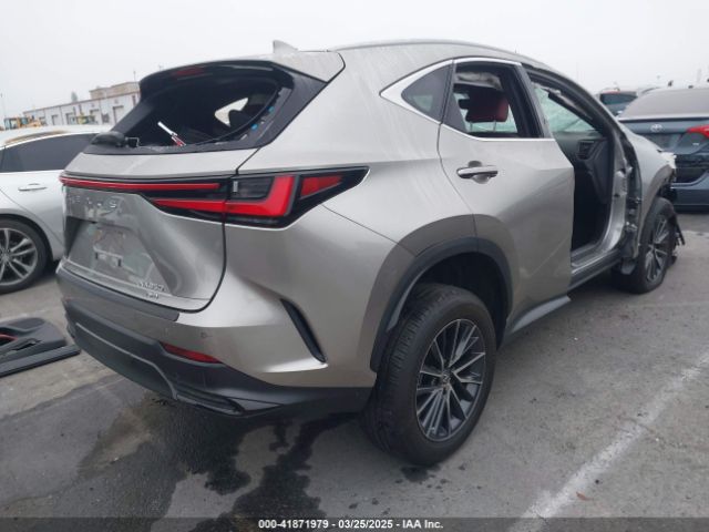2T2GGCEZ8NC002364 Lexus Nx 350 Premium