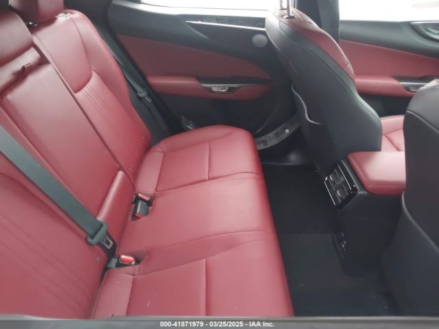 2T2GGCEZ8NC002364 Lexus Nx 350 Premium