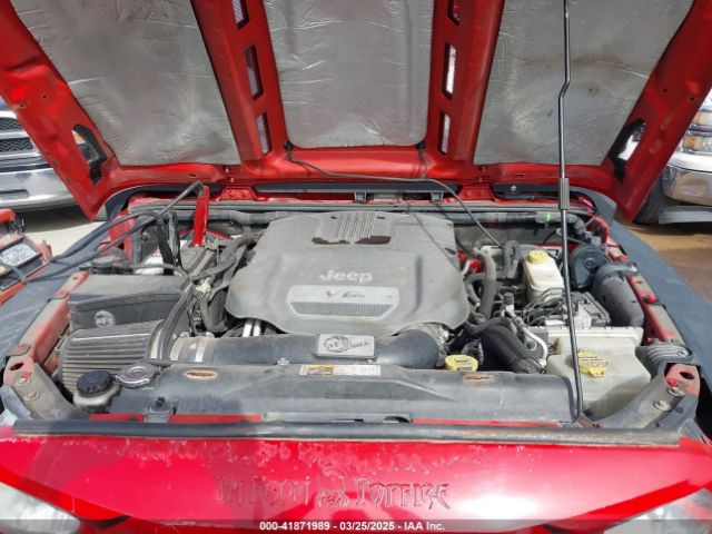 1C4BJWEG0FL547579 Jeep Wrangler Unlimited Sahara