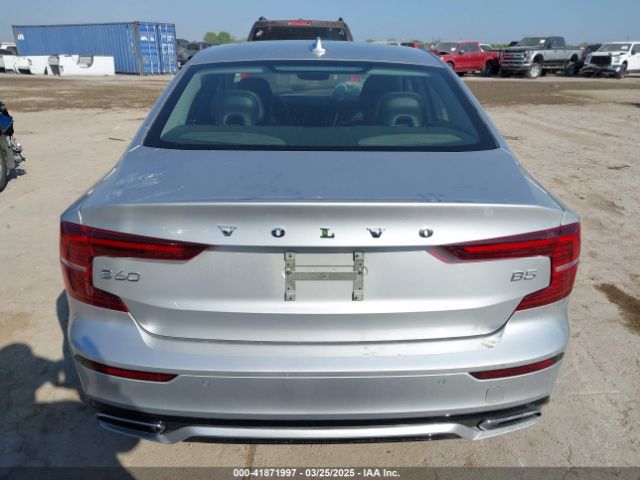 7JRL12FZ3NG176097 Volvo S60 B5 Inscription/b5 Momentum