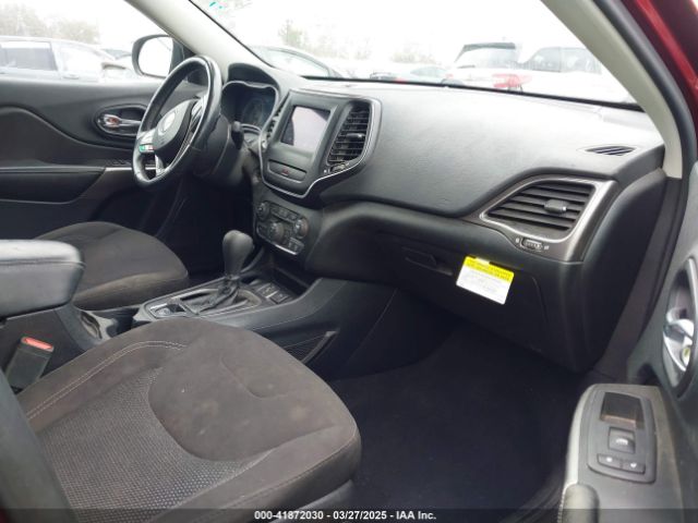 1C4PJMCB7KD442625 Jeep Cherokee Latitude 4x4