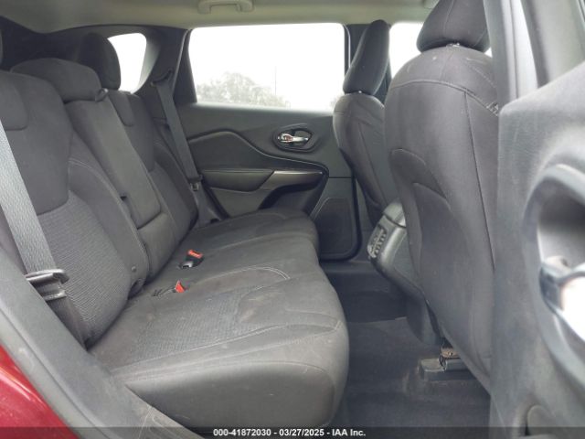 1C4PJMCB7KD442625 Jeep Cherokee Latitude 4x4