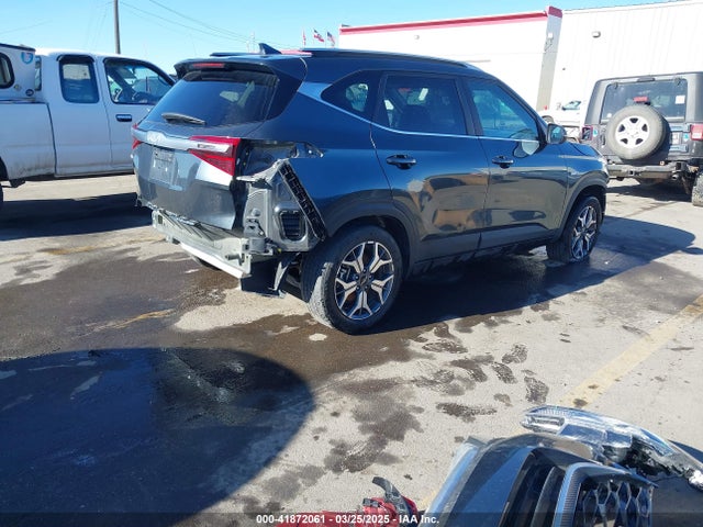 KNDERCAA3P7467337 KIA SELTOS EX