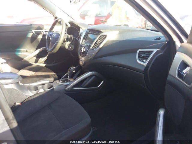 Hyundai Veloster 2016 KMHTC6AD3GU283985 Image 5