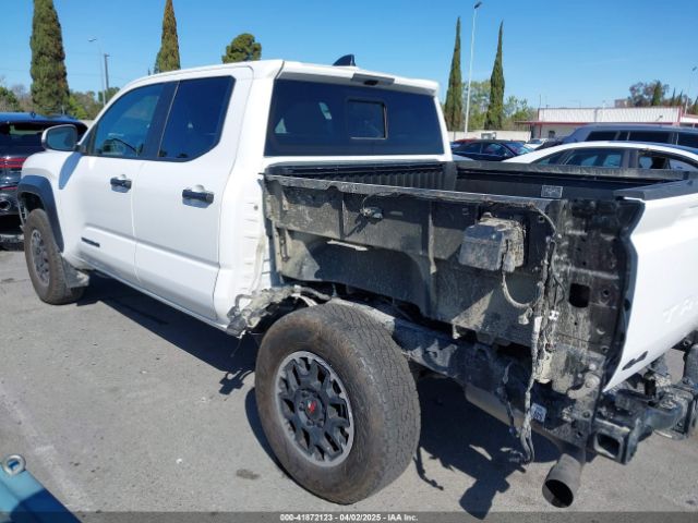 3TMLB5JN3RM022647 Toyota Tacoma Trd Off Road 4wd