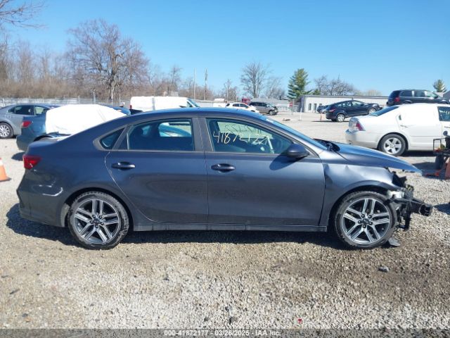 3KPF34AD2KE067042 KIA FORTE S
