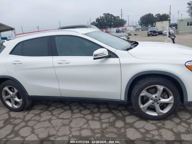 WDCTG4EB0JJ452806 Mercedes-Benz GLA 250