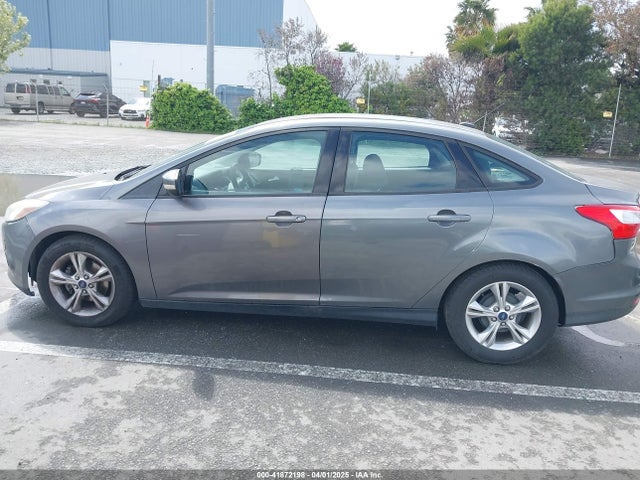 Ford Focus 2014 1FADP3F29EL230235 Image 14