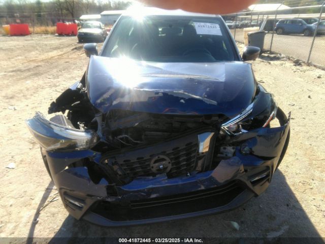 3N1CP5CU1JL516461 Nissan KICKS SR