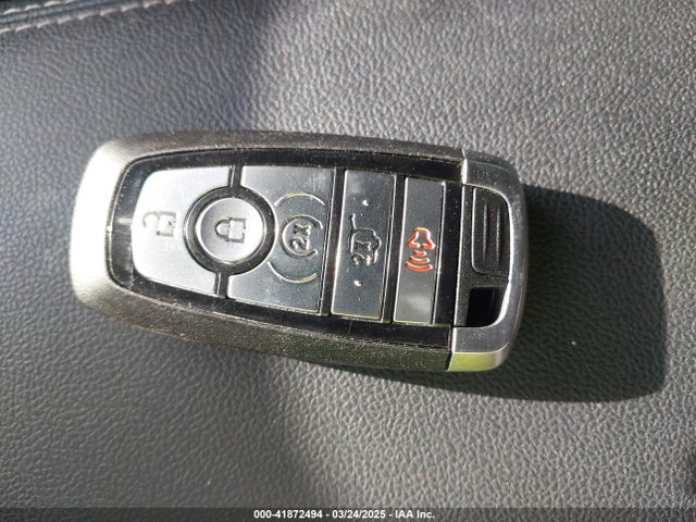 1FMCU9J99LUB45419 Ford Escape Titanium