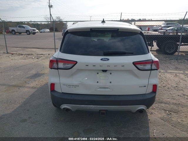 1FMCU9J99LUB45419 Ford Escape Titanium