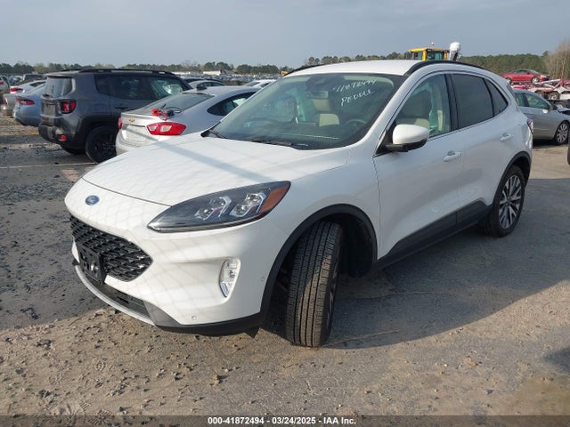 1FMCU9J99LUB45419 Ford Escape Titanium