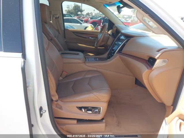 1GYS4DKJ3GR422421 Cadillac Escalade Platinum