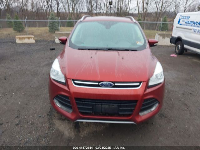 1FMCU9J90FUC67185 Ford Escape Titanium