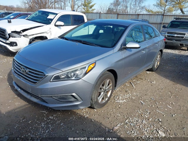5NPE24AF3GH281976 Hyundai SONATA SE