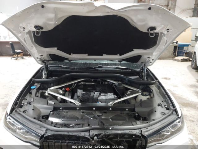 5UXCW2C05N9M59562 BMW X7 Xdrive40i