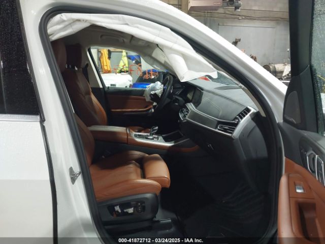 5UXCW2C05N9M59562 BMW X7 Xdrive40i