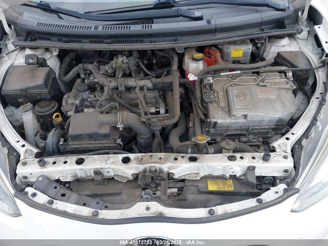 JTDKDTB32F1582434 Toyota 1nz-fxe+1lm