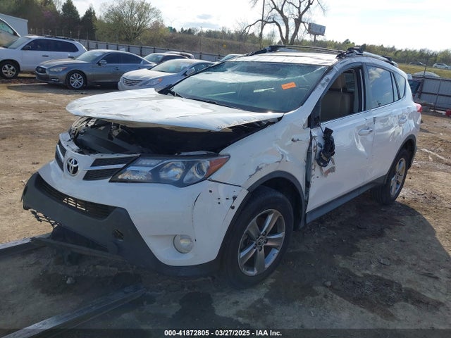 2T3WFREV9FW141364 Toyota Rav4 Xle