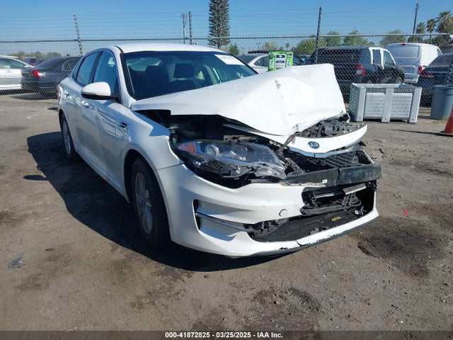 KNAGT4L3XG5105058 KIA Optima Lx