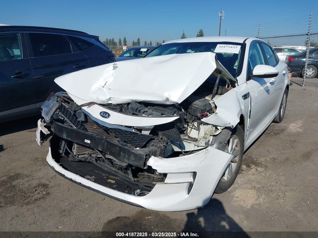KNAGT4L3XG5105058 KIA Optima Lx