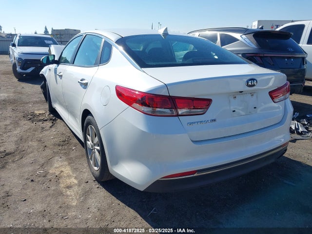 KNAGT4L3XG5105058 KIA Optima Lx
