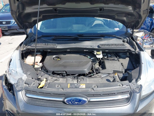 1FMCU0GX0FUA25160 Ford ESCAPE SE