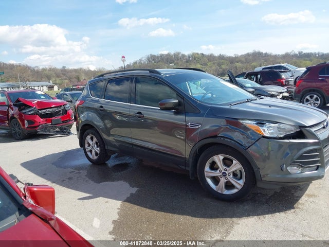 1FMCU0GX0FUA25160 Ford ESCAPE SE