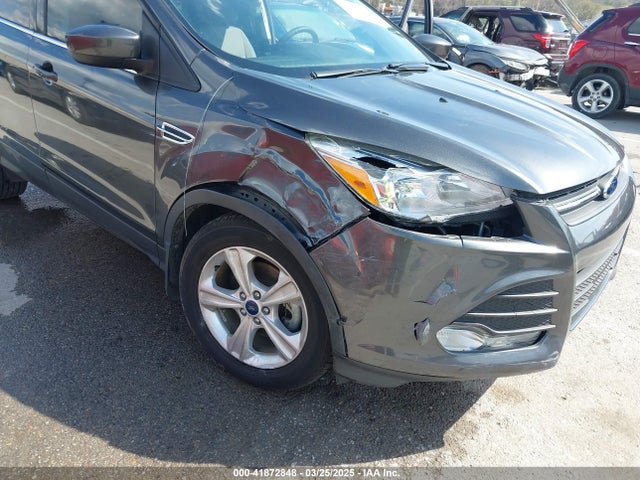 1FMCU0GX0FUA25160 Ford ESCAPE SE