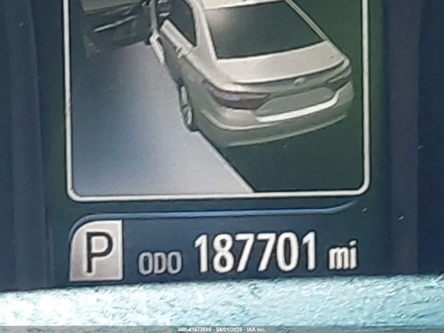 4T1BF1FK6FU908049 Toyota CAMRY SE