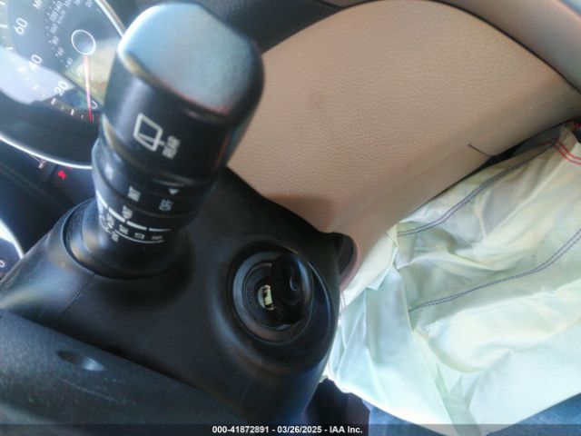 KMHD35LH1FU240579 Hyundai ELANTRA GT