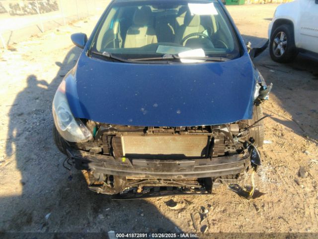 KMHD35LH1FU240579 Hyundai ELANTRA GT